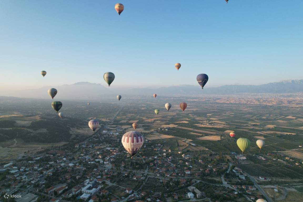 Pamukkale: Volo in mongolfiera con transfer dall'hotel