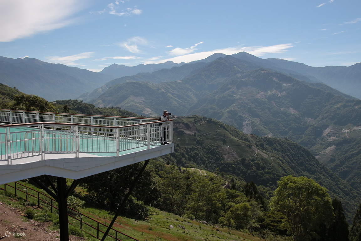 Biglietto combinato per la passerella panoramica di Qingjing a Nantou