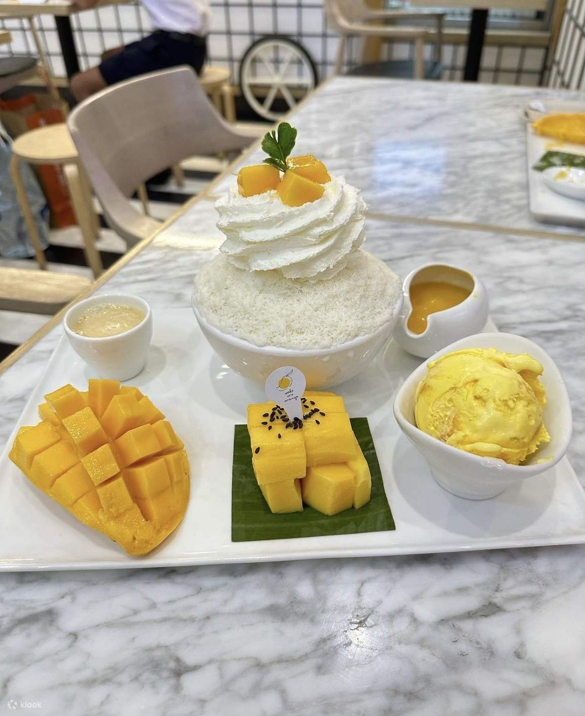 เมค มี แมงโก้ เซ็นทรัลเวิลด์