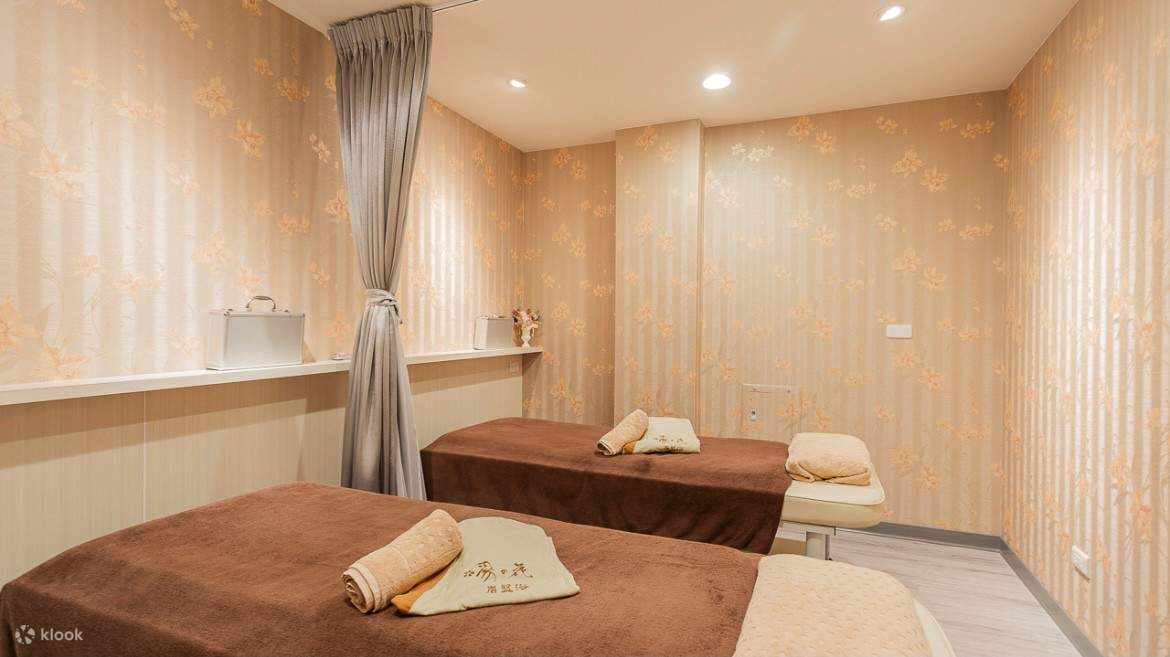 Ruang Kecantikan & Perawatan Tubuh Pribadi