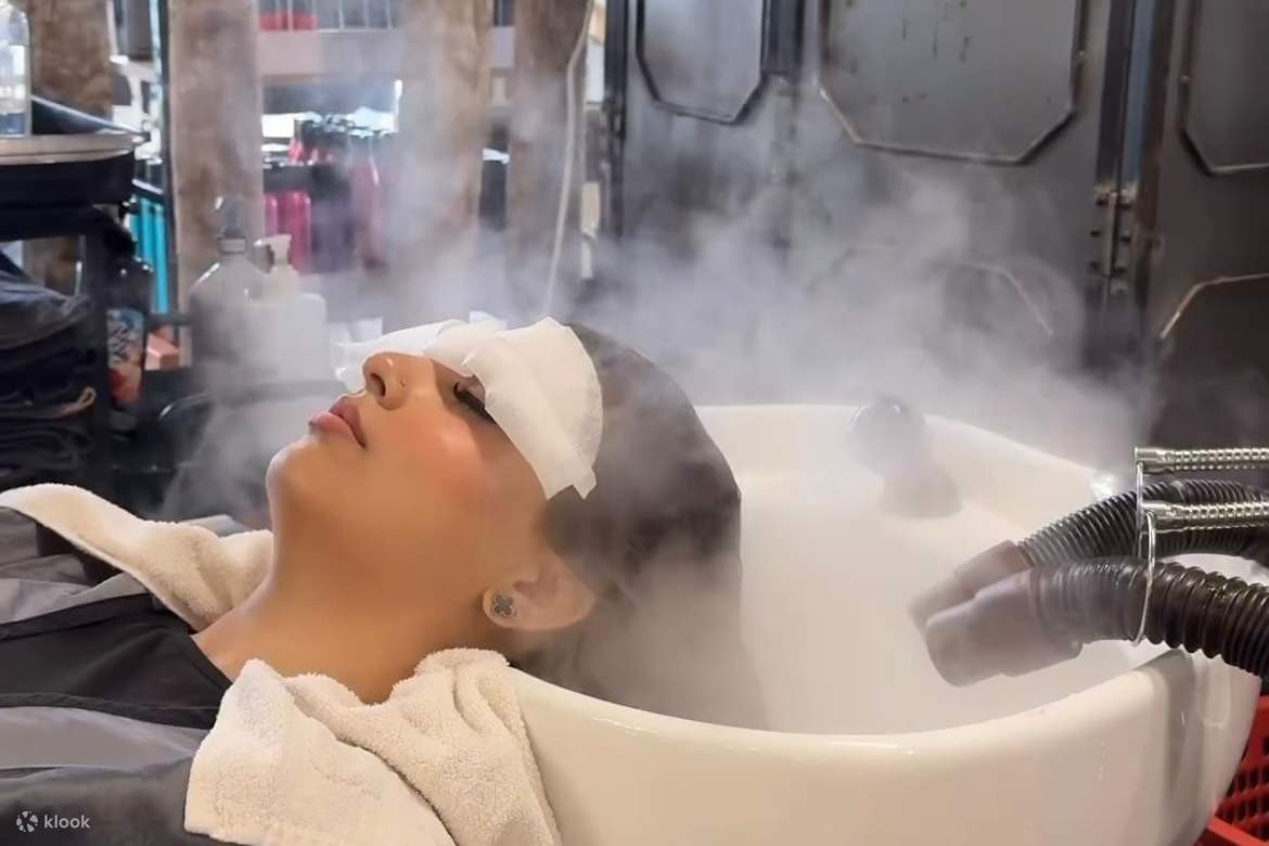 Headspa-Erlebnis bei Walking on Sunshine in Kuala Lumpur