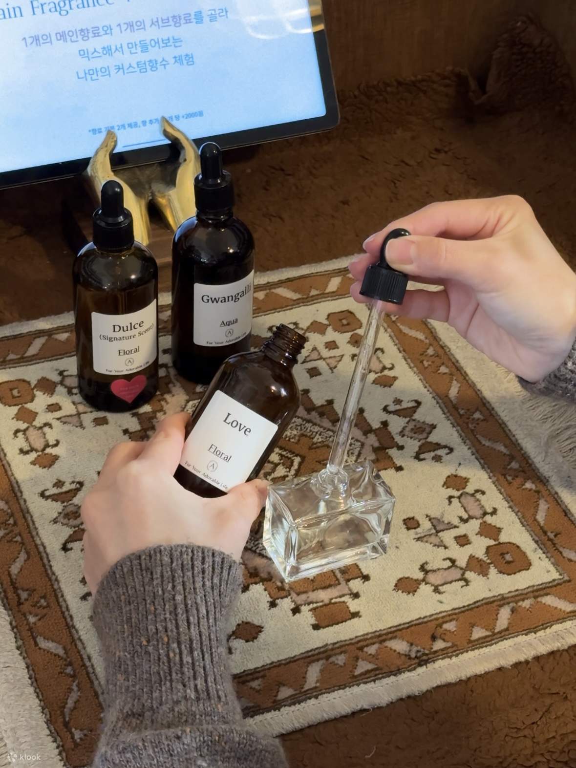 Workshop zur individuellen Parfümgestaltung bei ADoR in Gwangalli, Busan 