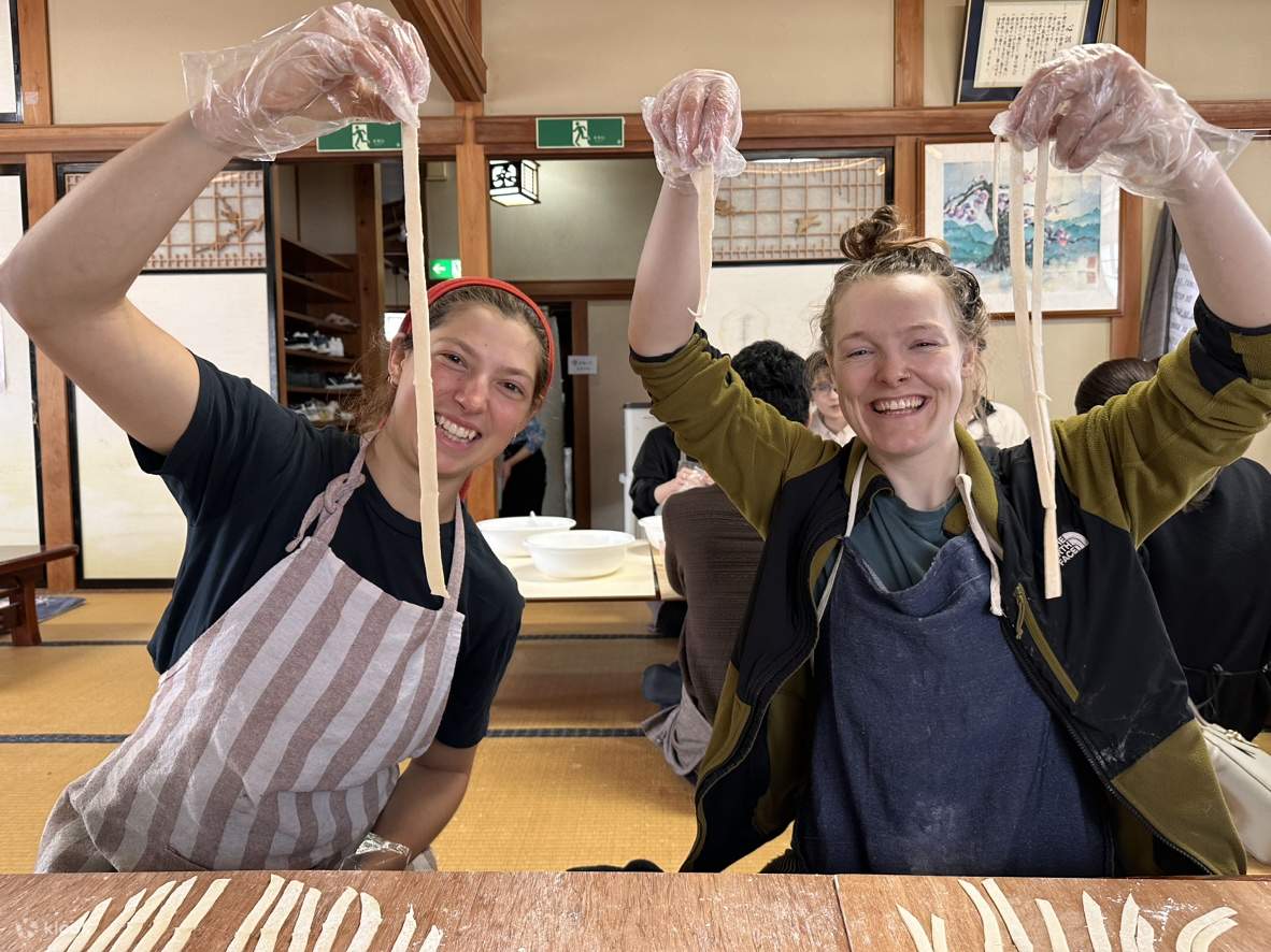 Lớp học trải nghiệm làm món ăn địa phương của tỉnh Yamanashi [Fujiya]