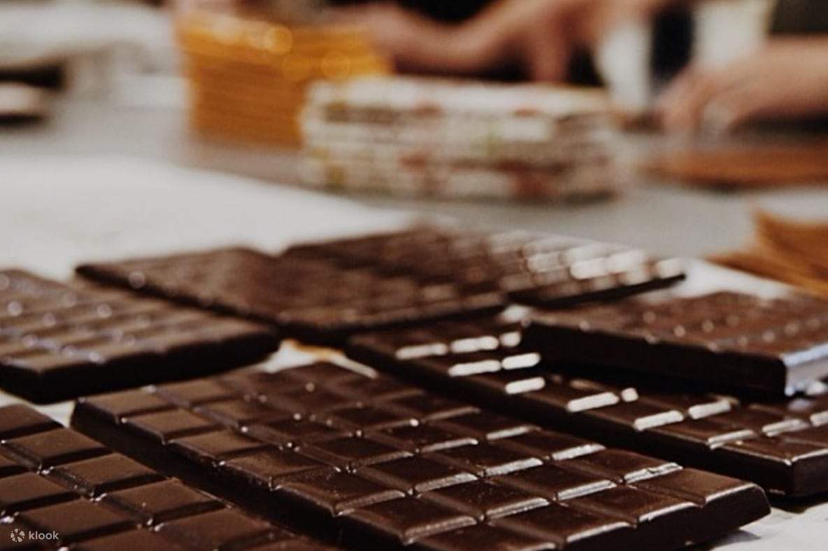 Премиальный темный шоколад