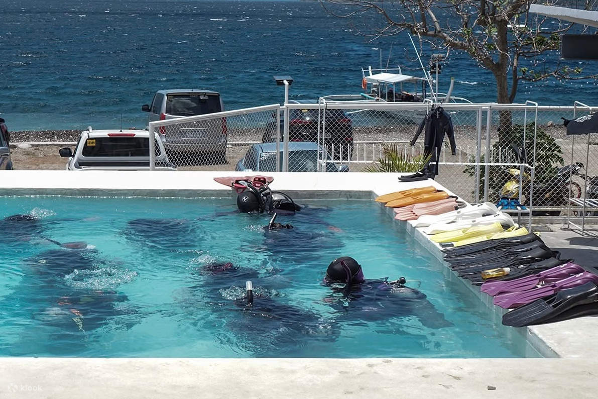 คอร์สเรียนดำน้ำตื้น 3 วัน 2 คืน พร้อมรับใบรับรอง PADI Open Water ที่บาตังกัส