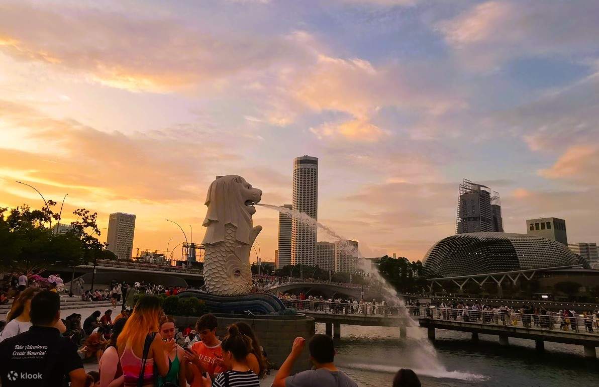 Sunset City Tour by Kick Scooter - Klook