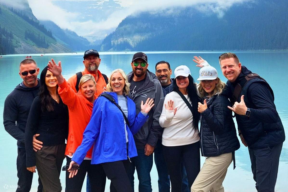 Full Day Moraine Lake, Lake Louise, Johnston Canyon and Banff Tour ...