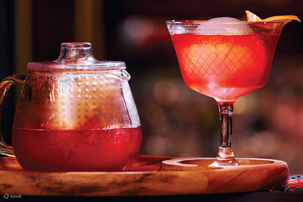 Baan Suriyasai @Surawongse Ẩm Thực Thái Lan Chính Thống