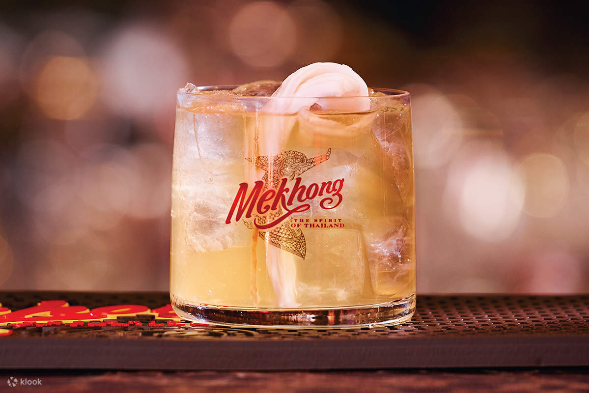 Baan Suriyasai @Surawongse Ẩm Thực Thái Lan Chính Thống