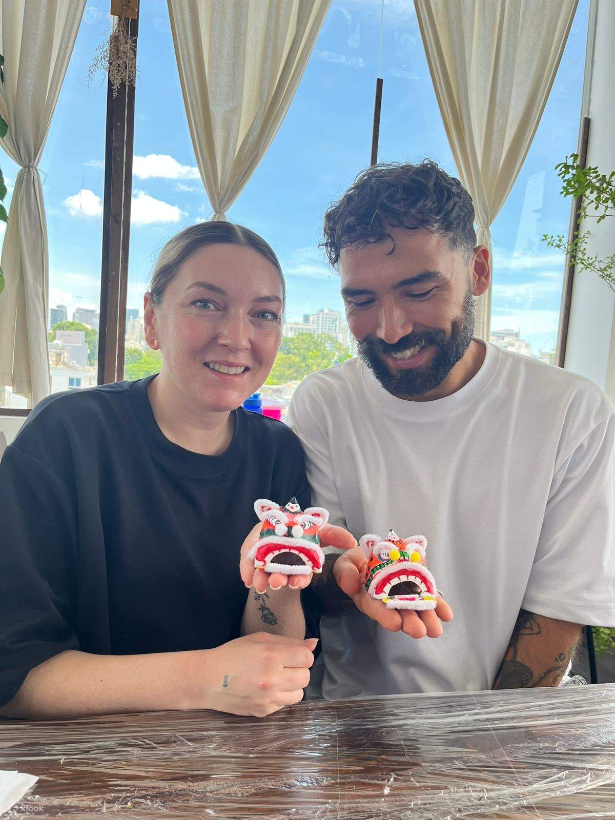 Taller de decoración de mini cabezas de león e historia de la danza del león