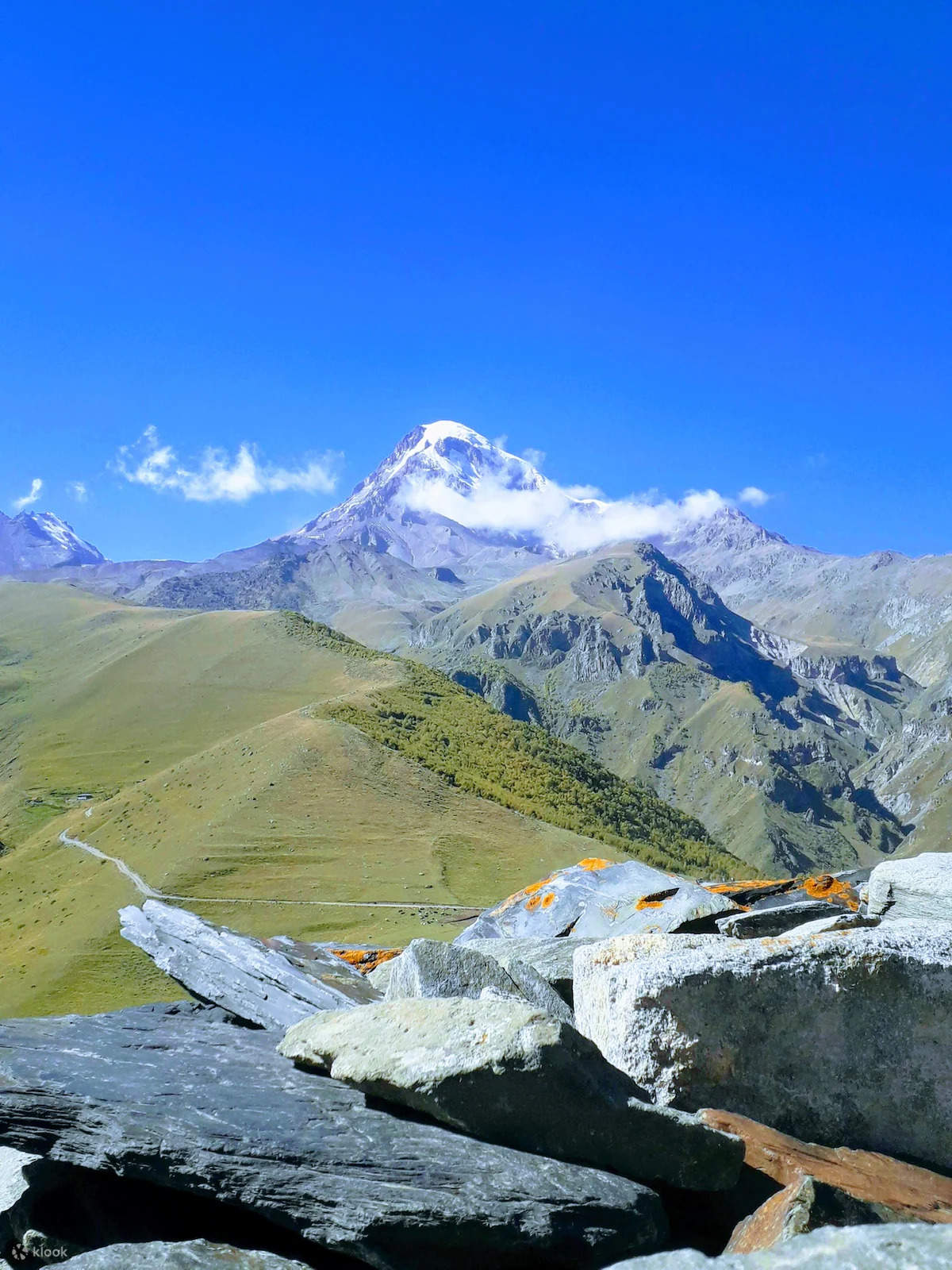 Kazbegi, Ananuri, Gudauri Legendary landscapes (Private Tour) - Klook