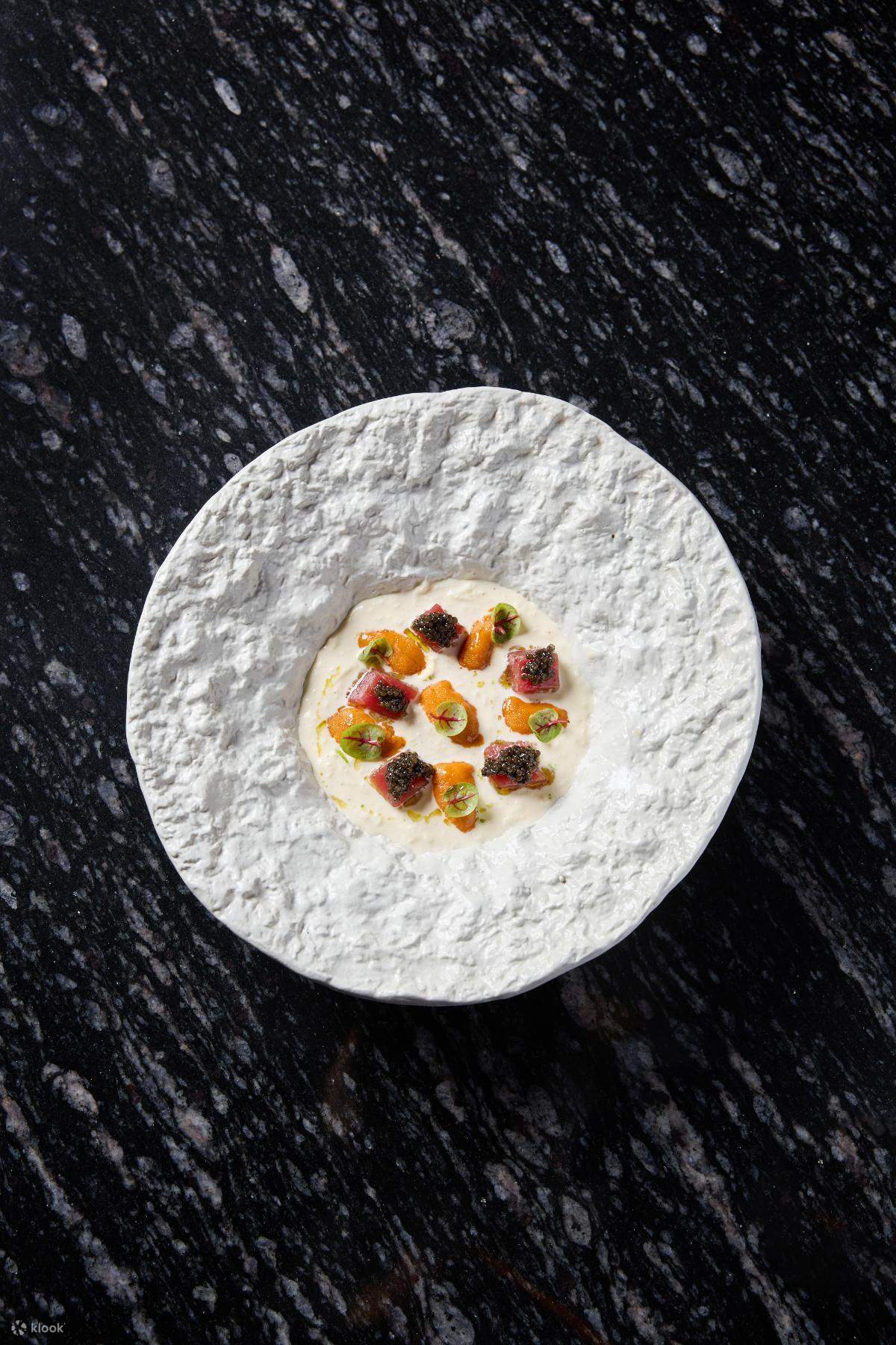 Gaysorn Village 的 Ricci 义式餐厅与 Crudo Bar