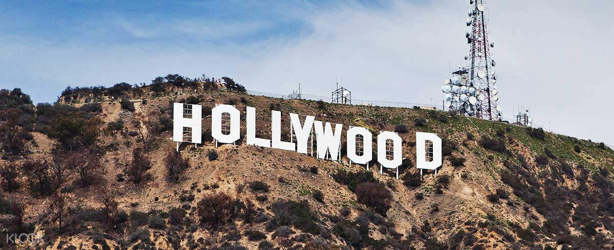 Visit the Homes of the Stars with a Hollywood Celebrity Home Tour