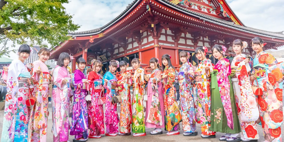浅草和服浴衣租赁&摄影【爱情和福浅草店】