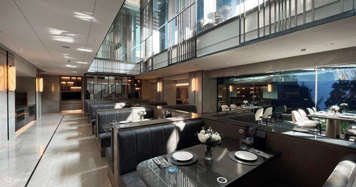 Breakfast Buffet and Lunch Set with unlimited coffee or tea at Plate