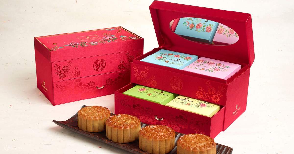 Mooncake at ShangriLa Singapore Klook Australia Australia