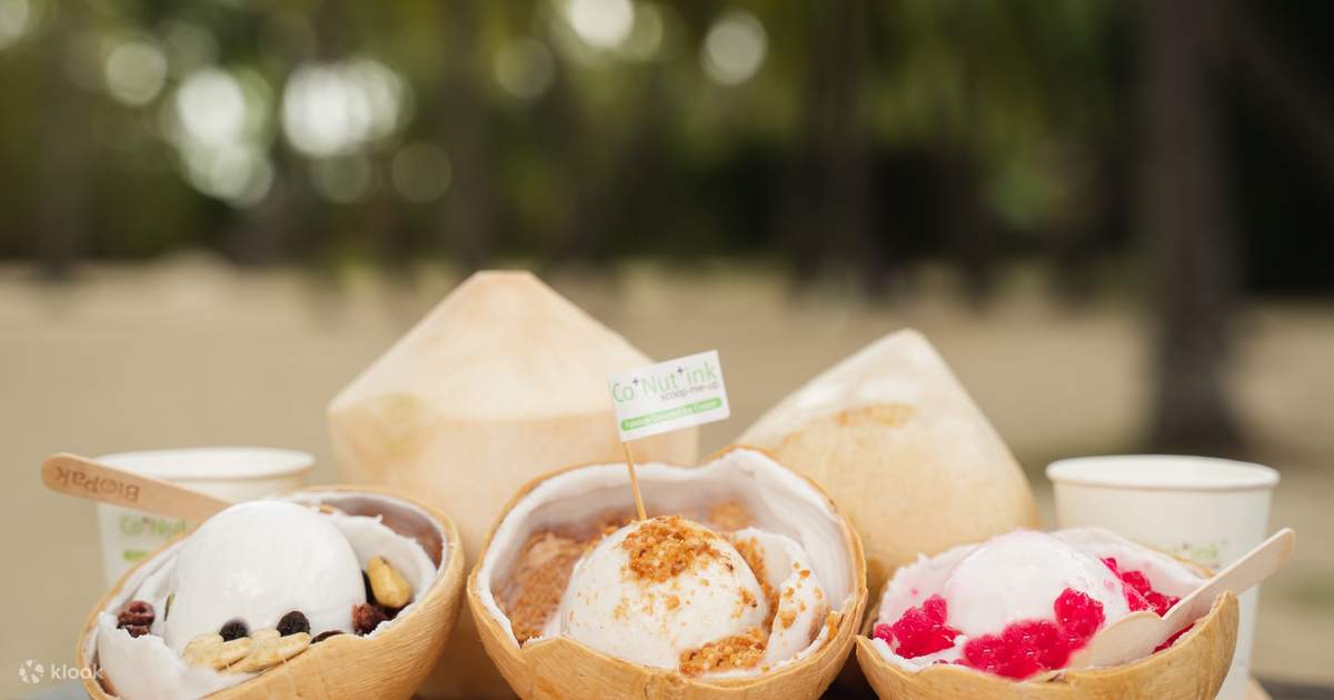 Ice Cream with Guava and Carrot Cake