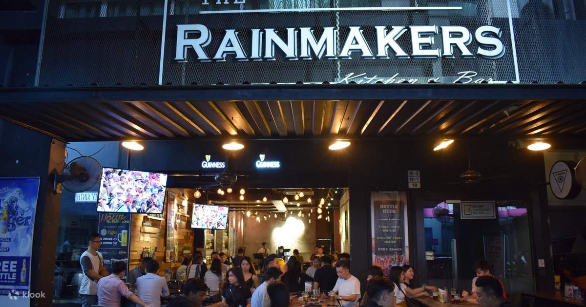 the rainmakers kitchen bar