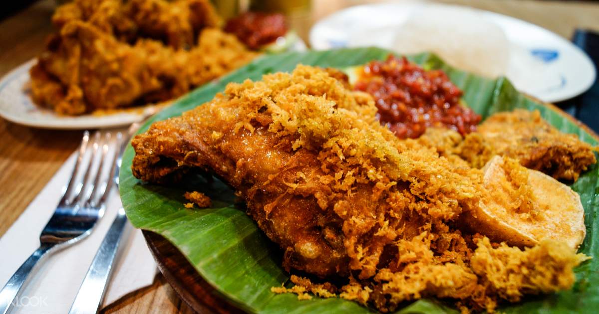 Warung Surabaya Discounted Ayam Penyet Sets in Orchard Road