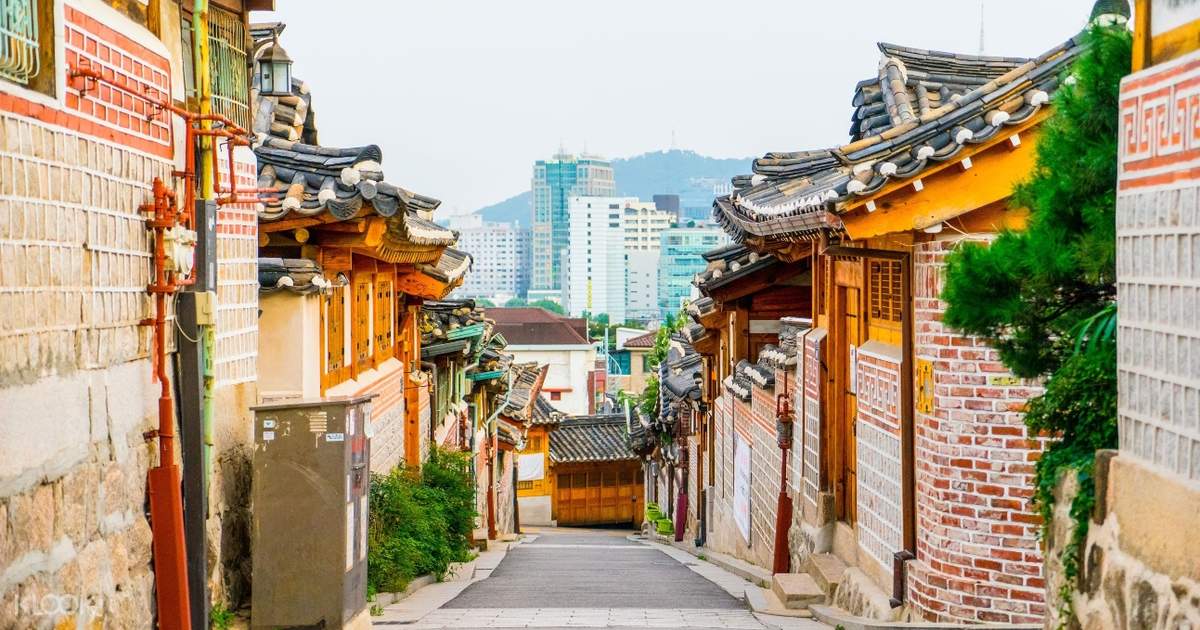 gyeongbokgung palace cheong wa dae and namsangol hanok village day tour in seoul south korea klook us