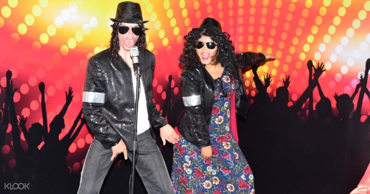 Red Carpet Wax Museum Tickets In Mumbai Klook Us Wax figures of some of the greatest sports stars include wayne rooney, serena williams and golfer tiger woods. red carpet wax museum tickets in mumbai