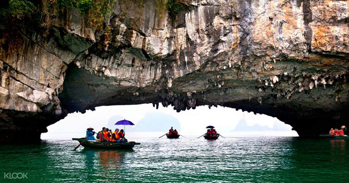 Luon Cave and Titop Island Full Day Tour in Halong Bay 