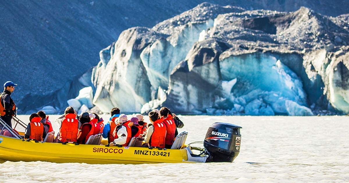 Tasman Valley Walk And Glacier Lake Cruise In Mount Cook New Zealand