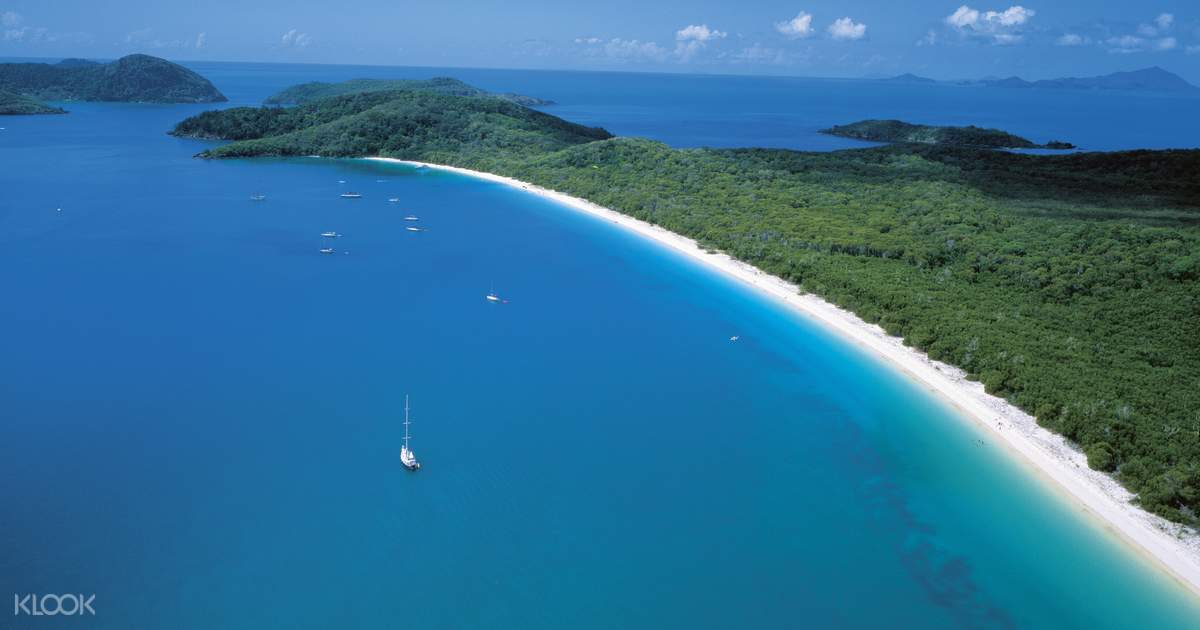 Whitsunday Islands and Whitehaven Beach Half Day Cruise ...