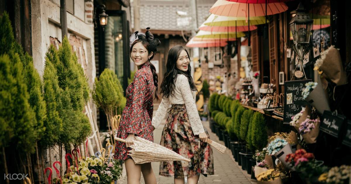 Ikseon Boutique Korean Retro Clothing Rental Experience Seoul