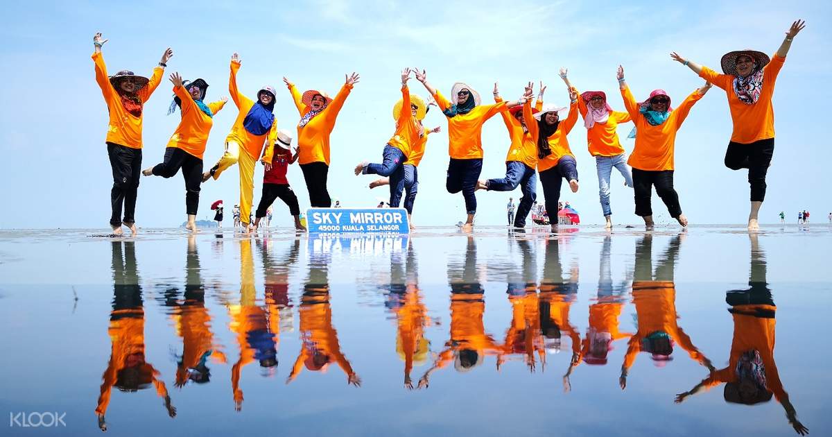 Sky Mirror Sekinchan Paddy Field Tour Dari Kuala Lumpur Malaysia