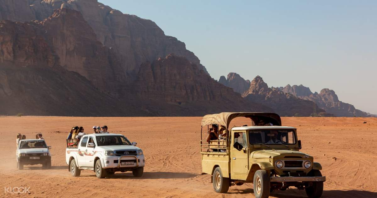day trip from aqaba to petra and wadi rum