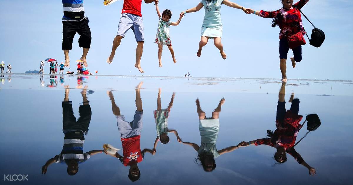 Sky Mirror Sekinchan Paddy Field Tour Dari Kuala Lumpur Malaysia