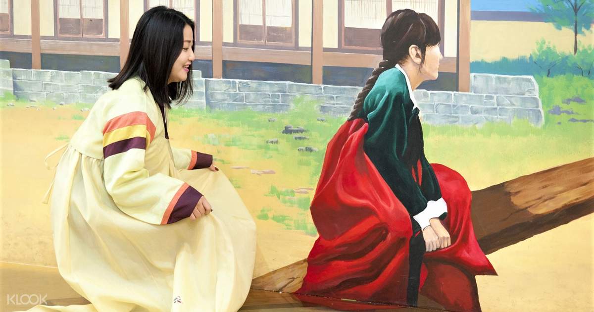 Kimchi and Gimbap Making with Hanbok Experience by Holiday