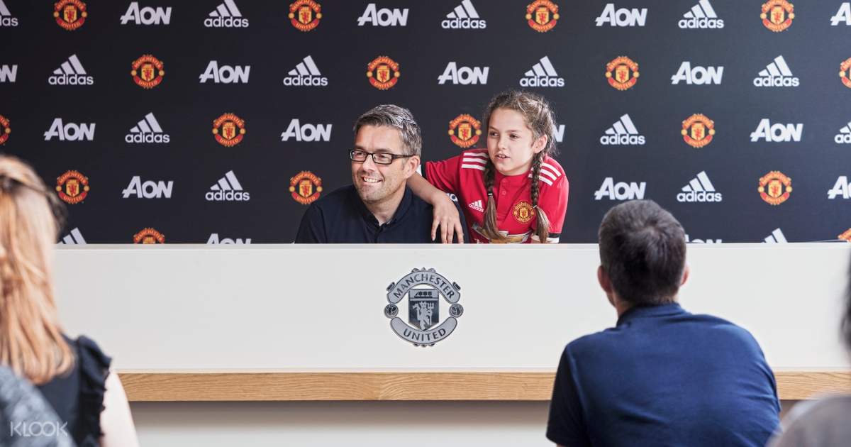 museum and old trafford stadium tour
