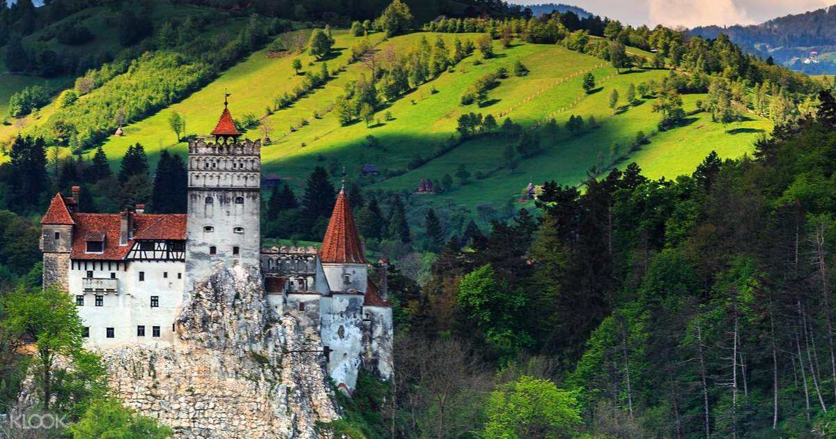 Dracula's Castle Day Tour with Round-trip Transfers from Bucharest Hotels