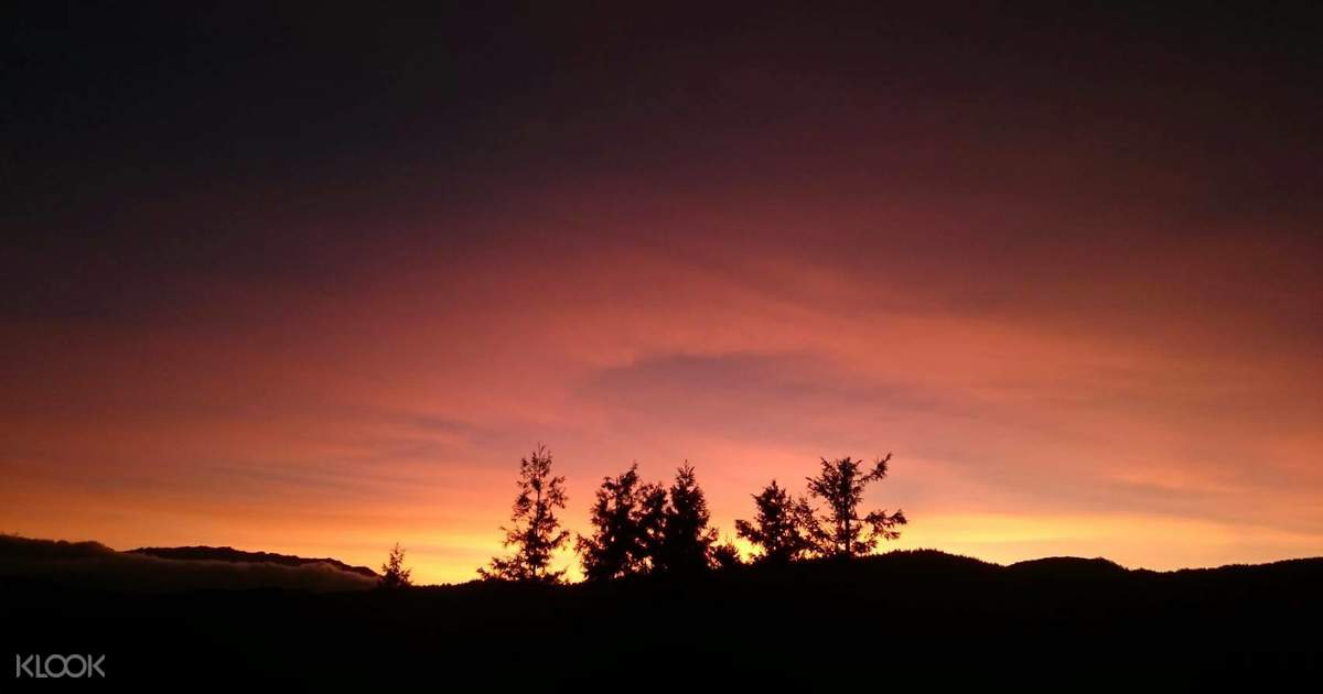 Catch The First Sunrise Of 19 At Cueifong Lake Klook Uk Catch The First Sunrise Of 19 At Cueifong Lake Klook Uk