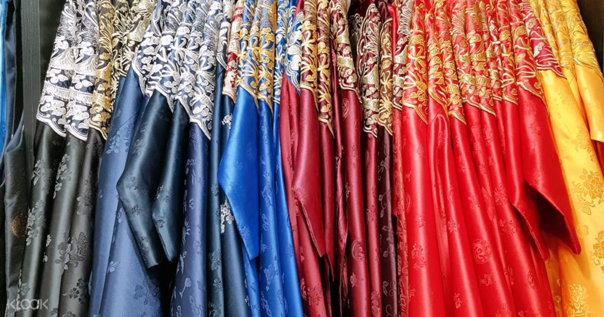 Bukchon Oneday Hanbok Rental Experience in Seoul - Klook
