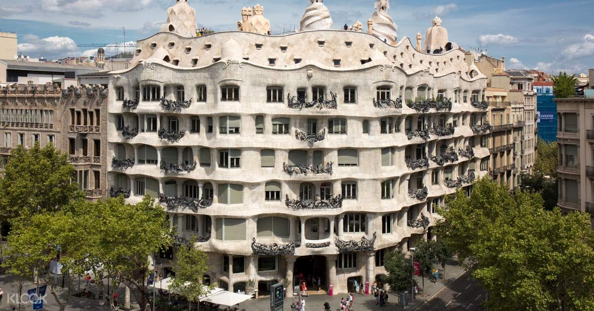 Tiket Melewati Antrian Casa Mila La Pedrera Dengan Pemandu Audio Barcelona Spanyol