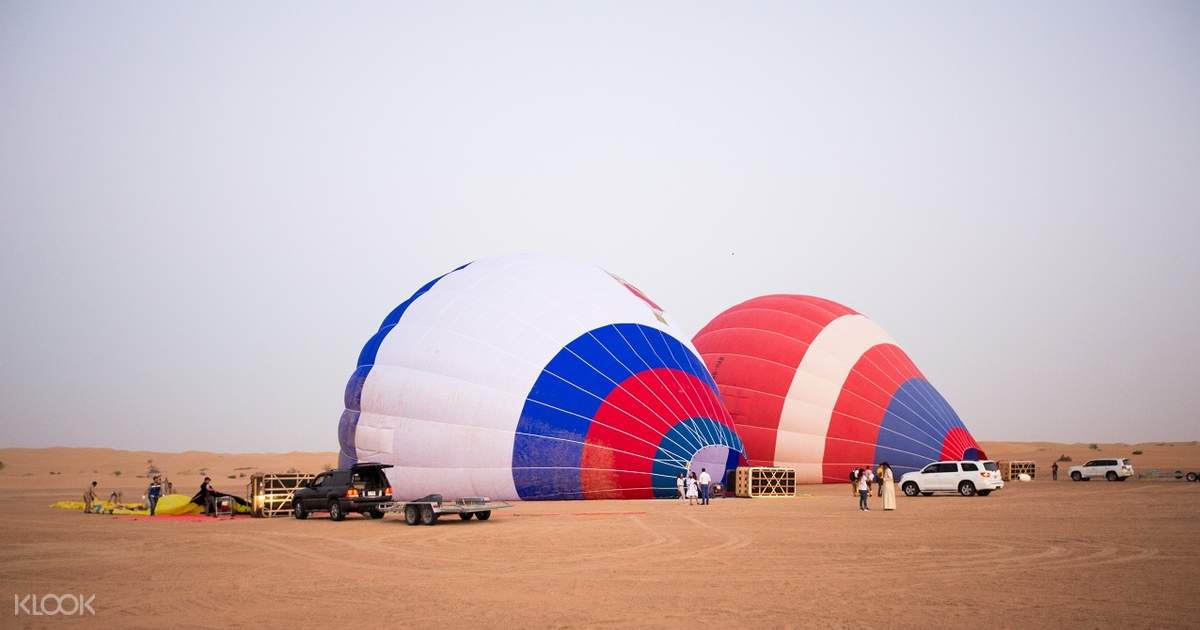 Hot Air Balloon Ride with Buffet 