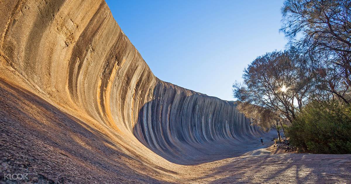 2 Day Wave Rock, York, Wildflowers & Aboriginal Experience