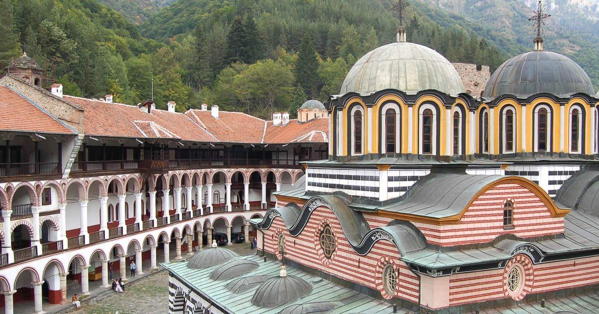 day trips from sofia | rila monastery and boyana church