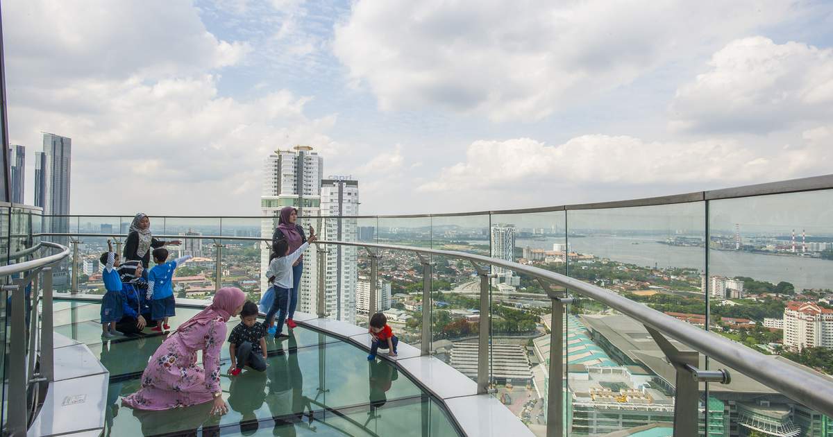 things to do in johor bharu | take in the commanding views from menara jland