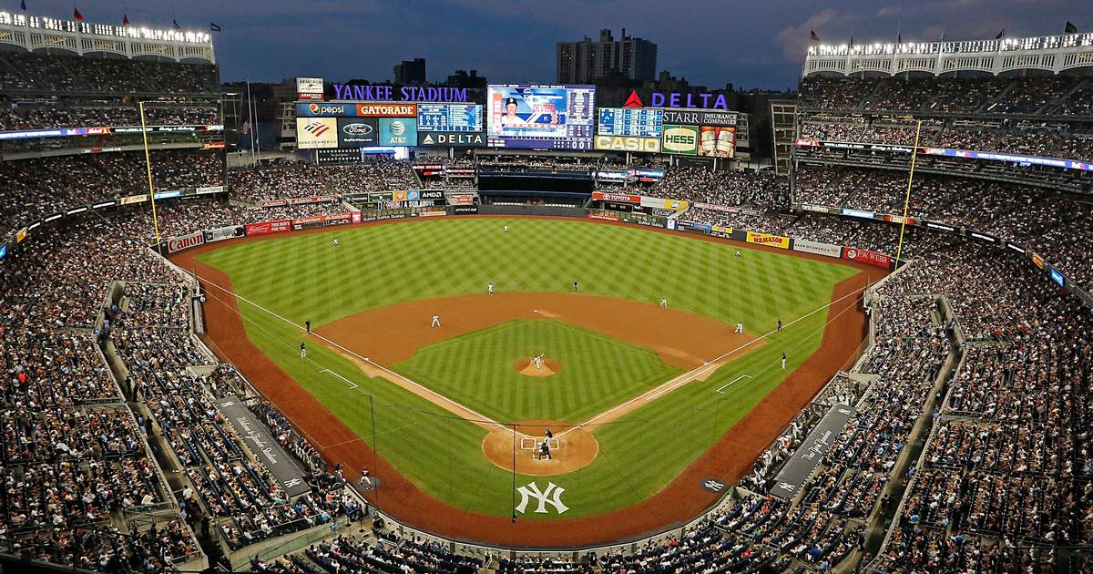 5+ Thousand New York Yankee Stadium Royalty-Free Images