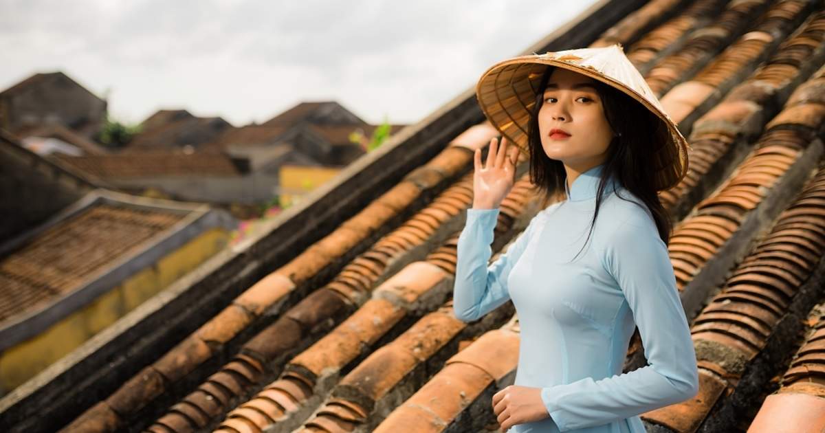 So sánh giữa tour chụp áo dài và các hoạt động du lịch khác tại Hội An