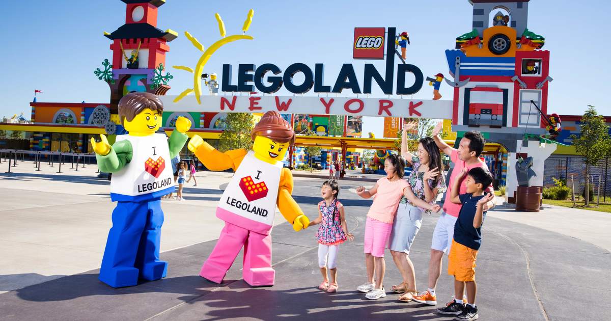 Legoland reslient to universal studios