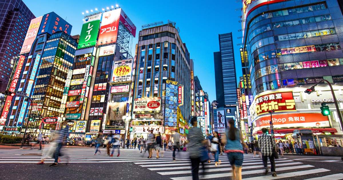 Tokyo City, Shinjuku/Shibuya Shopping Tour with Professional
