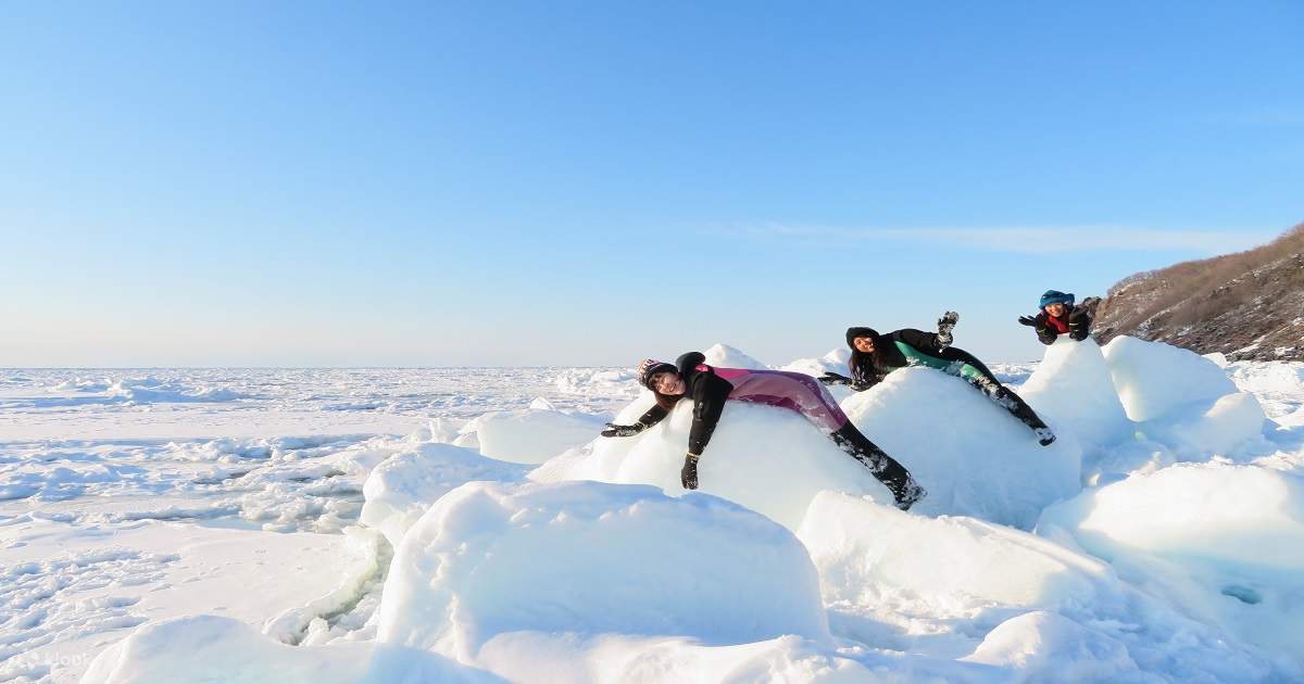 Drift Ice Walk in Shiretoko Utoro