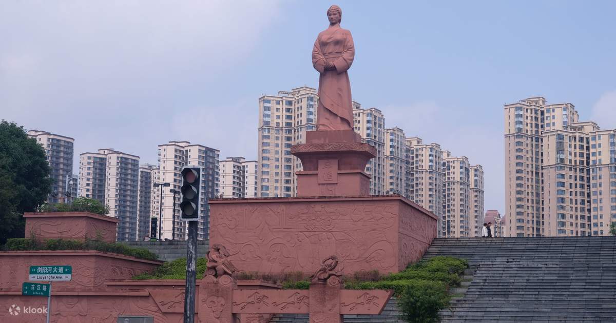 Mawangdui Han Tomb Changsha Underwater World One Day Tour Klook