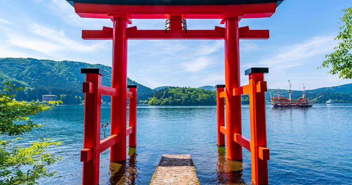 Hanoke Lake Ashi Sky Observatory & Sky Shrine
