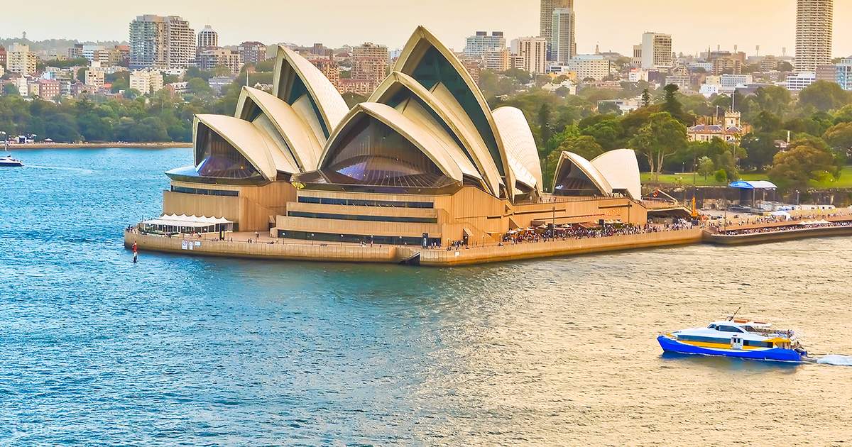 Sydney Seafood Buffet Lunch Cruise - Klook